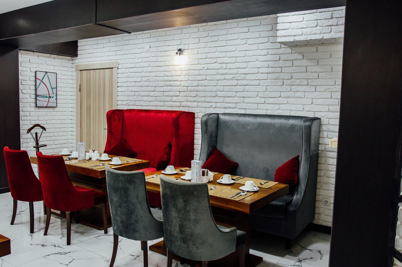 Express City Hotel Shymkent Exterior foto